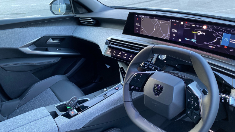 Peugeot 5008 157kW Allure 73kWh 5dr Auto Electric Estate